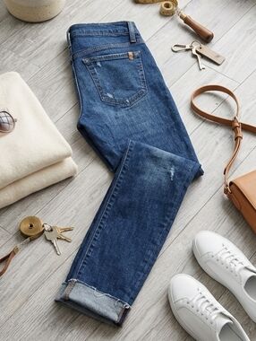 Joe's Jeans The Slim Boyfriend Distressed Ripped Denim